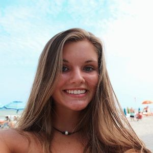 Meet your Posher, Carly